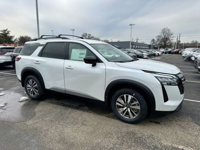 New 2026 Nissan Pathfinder SL