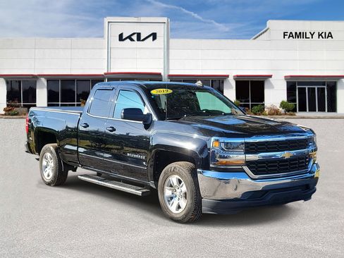 Used 2019 Chevrolet Silverado 1500 LT image 1