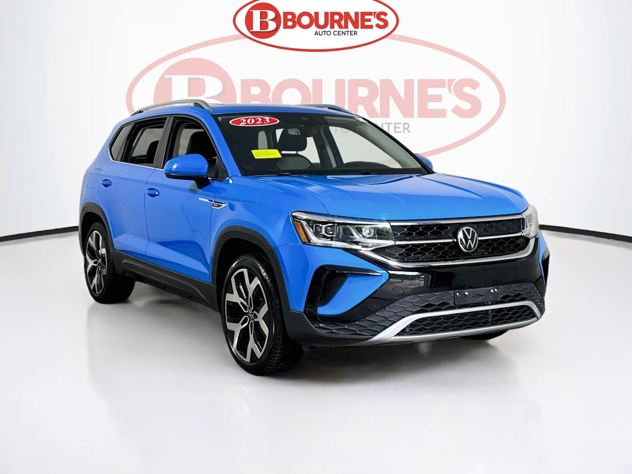 Used 2023 Volkswagen Taos SEL AWD/4WD image 1