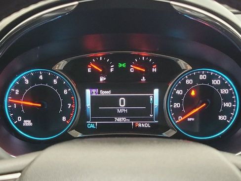 Certified 2017 Chevrolet Malibu Premier w/ Premier Sun and Wheel Package image 13