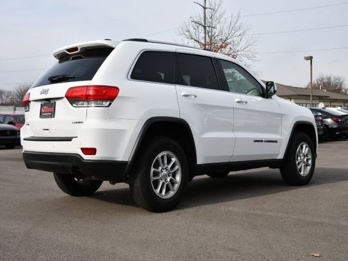 Used 2018 Jeep Grand Cherokee Laredo image 7