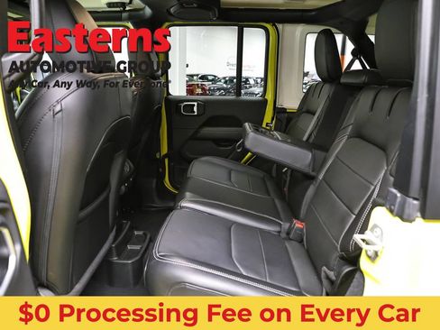 Used 2023 Jeep Wrangler Unlimited Sahara AWD/4WD image 22