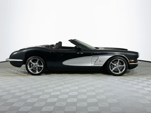 Used 2013 Chevrolet Corvette Convertible image 4