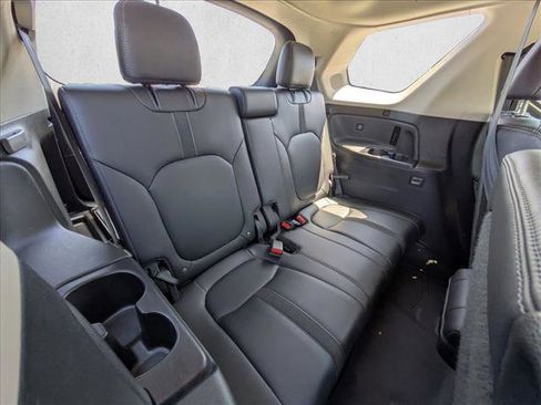 Used 2023 Honda Pilot Touring image 20