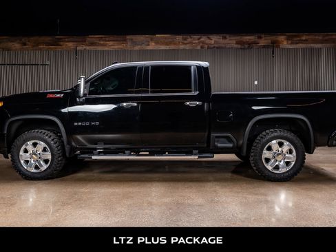 Used 2021 Chevrolet Silverado 3500 LTZ w/ LTZ Plus Package image 5
