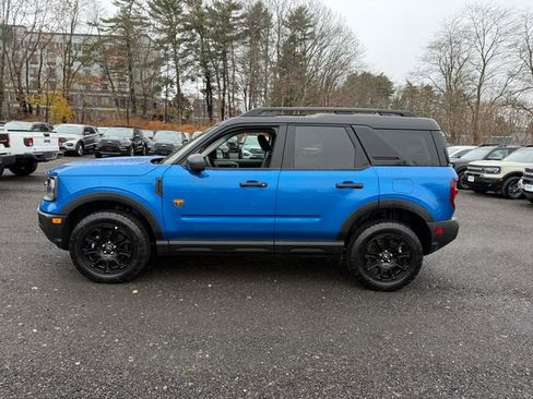 Used 2025 Ford Bronco Sport Badlands image 2