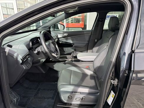 Certified 2023 Volkswagen ID.4 Pro S image 11