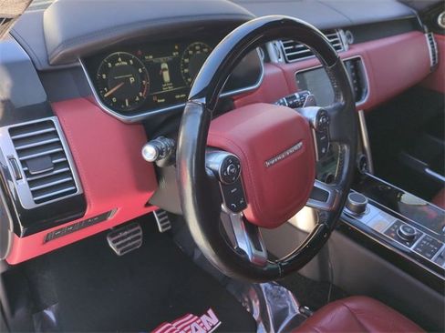 Used 2016 Land Rover Range Rover Autobiography image 12