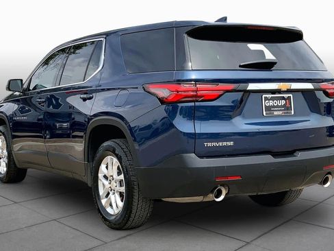 Used 2023 Chevrolet Traverse LS FWD image 12