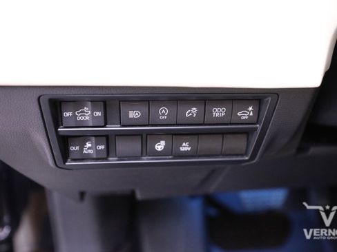 Used 2023 Toyota Tundra 1794 Edition image 18