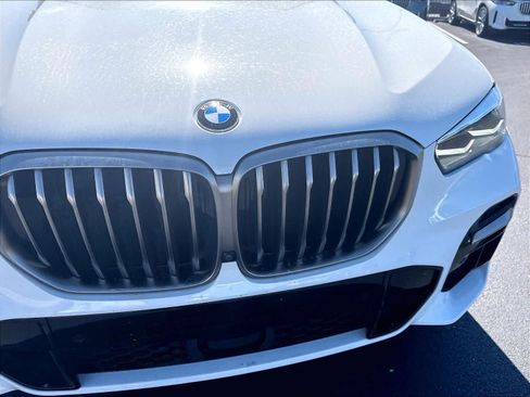 Used 2022 BMW X5 M50i AWD/4WD image 32