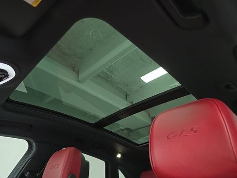 Certified 2024 Porsche Macan GTS AWD/4WD image 26