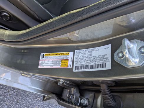 New 2025 Acura Integra A-Spec image 32