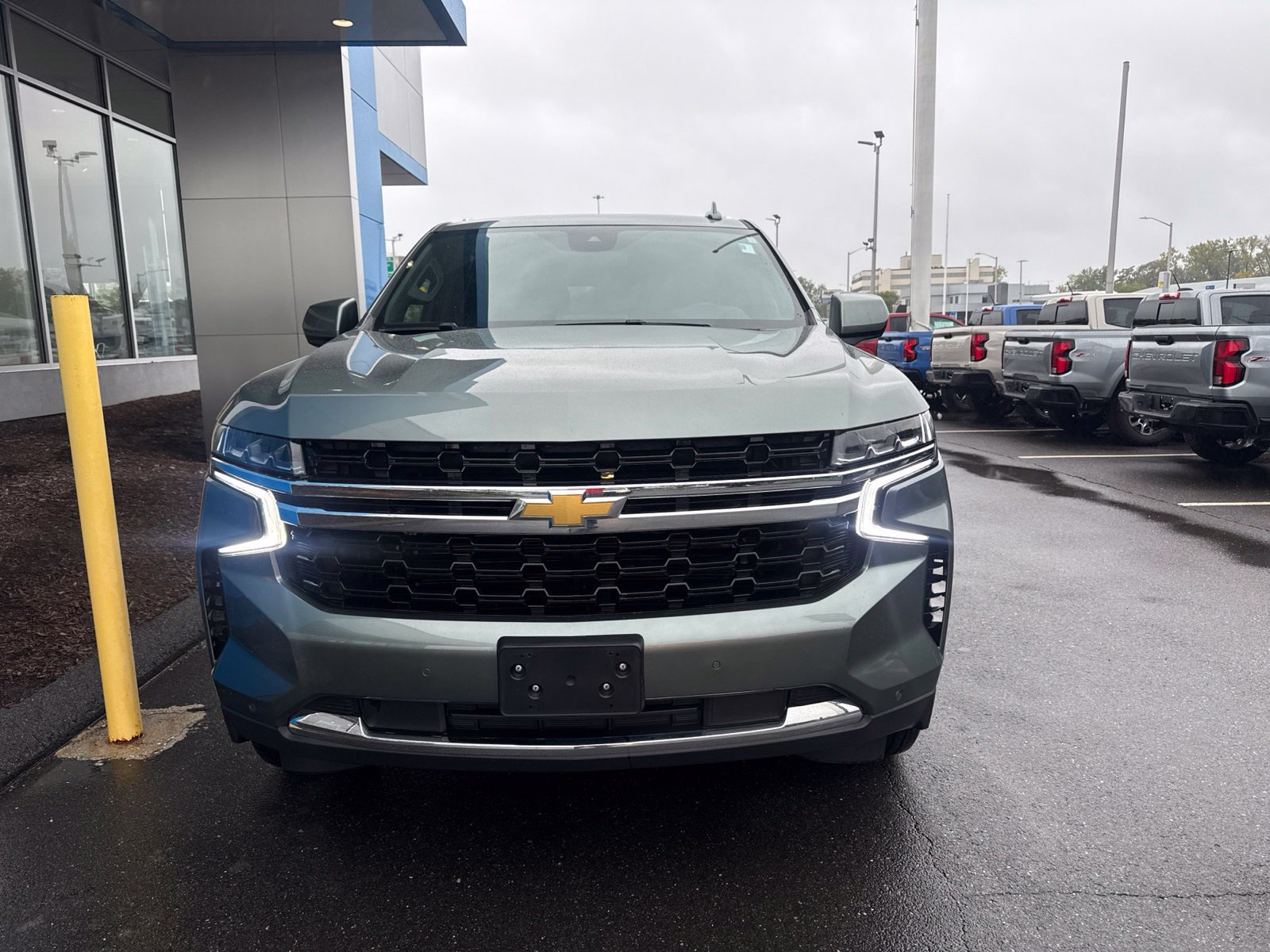 Used 2023 Chevrolet Tahoe LS w/ Driver Alert Package AWD/4WD image 2