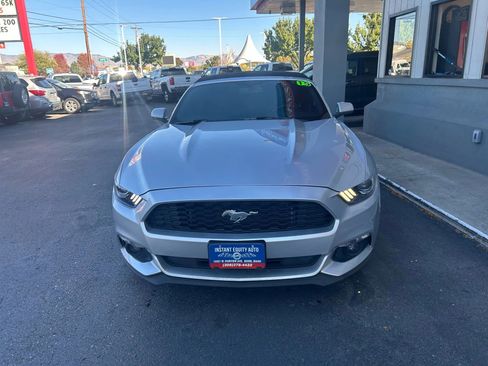Used 2015 Ford Mustang Convertible w/ Equipment Group 051A image 22