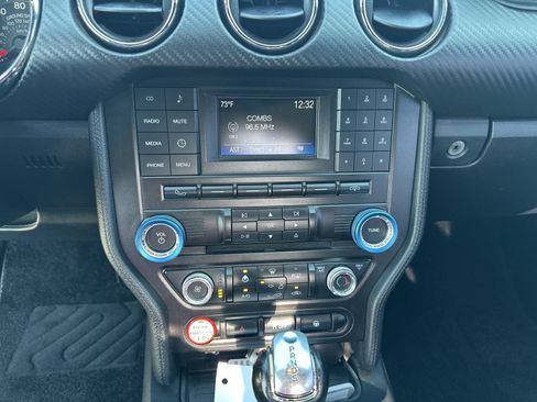 Used 2016 Ford Mustang Coupe RWD image 13