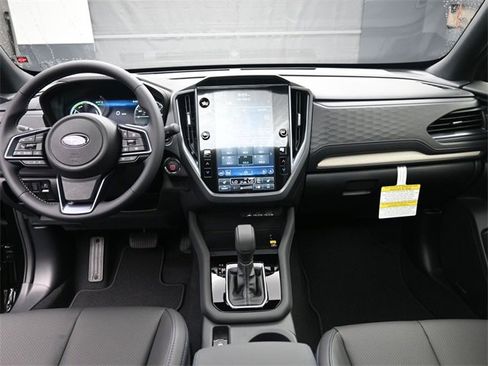 New 2025 Subaru Forester Limited image 9