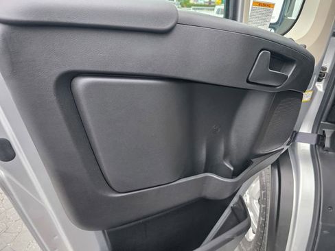 Used 2021 RAM ProMaster 3500 w/ Convenience Group FWD image 10