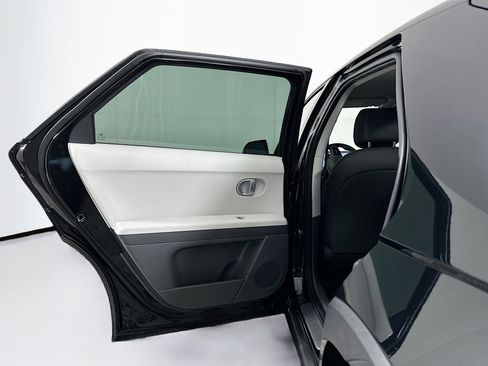 Used 2024 Hyundai Ioniq 5 SEL image 27