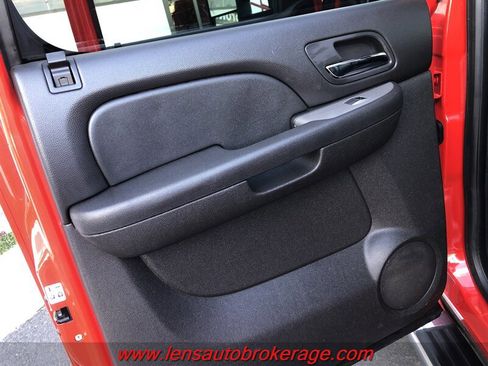 Used 2012 Chevrolet Silverado 2500 LTZ AWD/4WD image 17