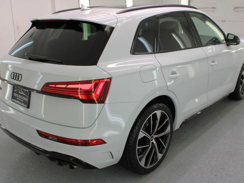Used 2023 Audi SQ5 Premium Plus w/ Premium Plus Package AWD/4WD image 10