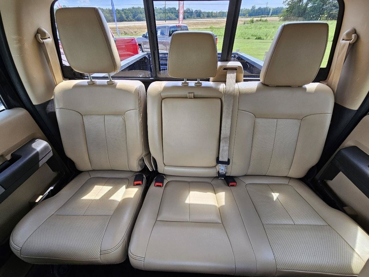 Used 2013 Ford F250 Lariat w/ Lariat Interior Pkg AWD/4WD image 72