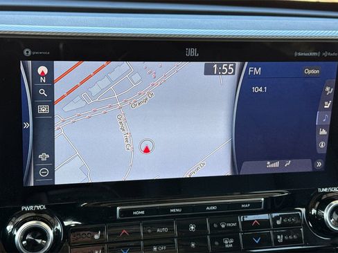 Used 2022 Toyota Highlander Platinum image 30