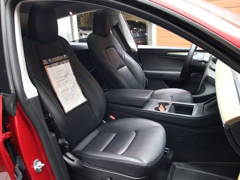 Used 2023 Tesla Model Y Performance image 30