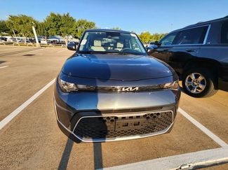 Used 2025 Kia Soul LX w/ LX Technology Package FWD video 2