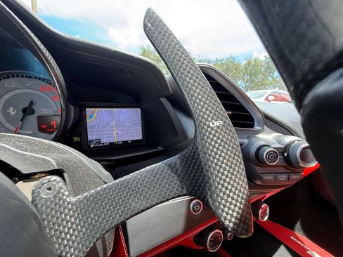 Used 2018 Ferrari 488 Spider RWD image 34