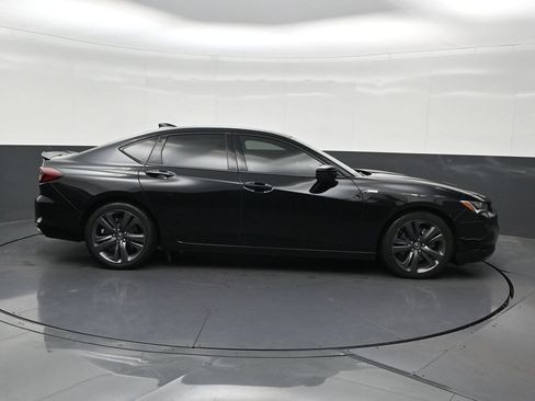 Used 2022 Acura TLX SH-AWD w/ A-SPEC Pkg image 6