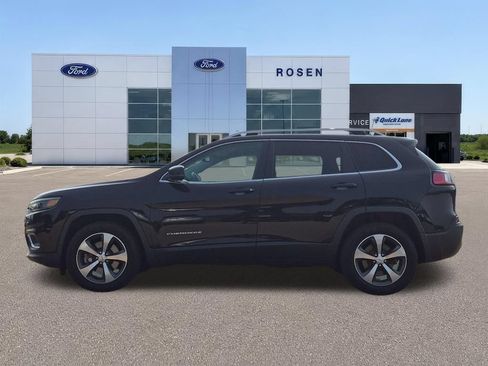 Used 2019 Jeep Cherokee Limited w/ Technology Group AWD/4WD image 6