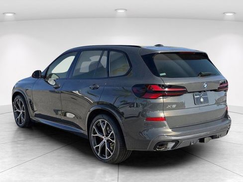 New 2026 BMW X5 xDrive50e w/ M Sport Package AWD/4WD image 6