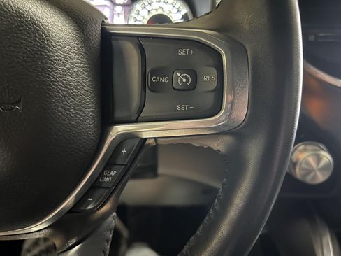 Used 2024 RAM 1500 Laramie AWD/4WD image 13
