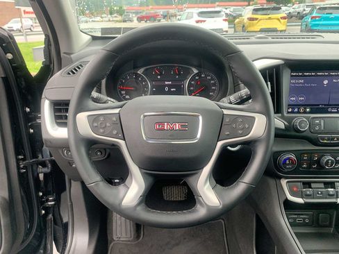 Certified 2023 GMC Terrain SLT w/ Elevation Edition AWD/4WD image 11