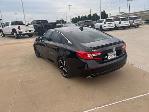 Used 2019 Honda Accord Sport image 5