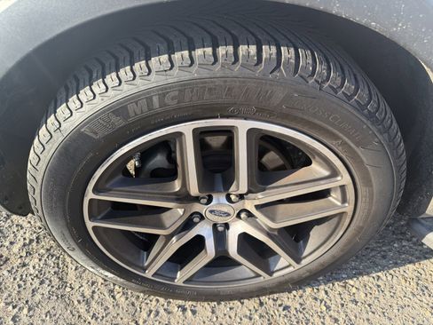 Used 2016 Ford Explorer Sport w/ Equipment Group 401A image 27