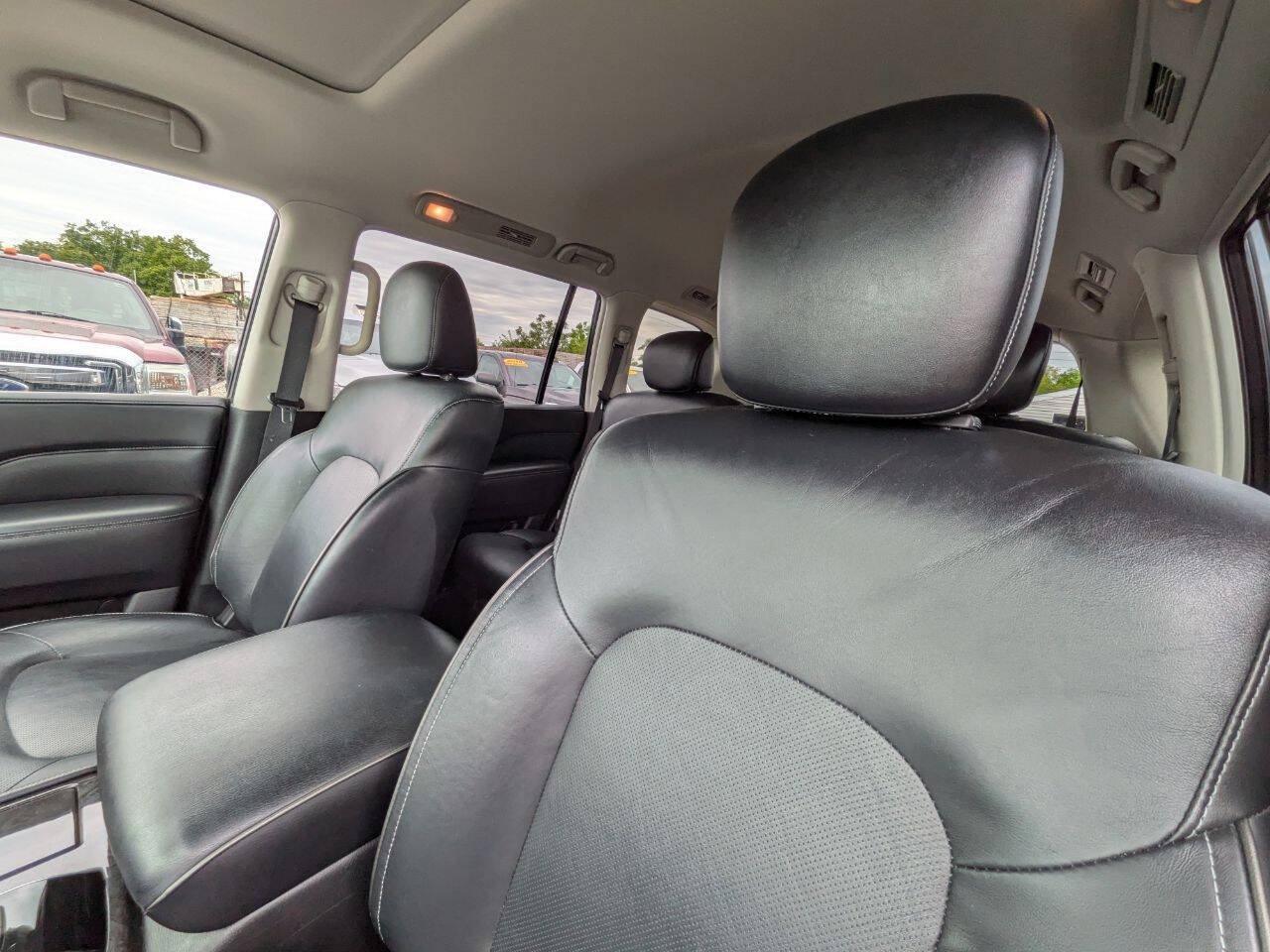 Used 2024 INFINITI QX80 Luxe AWD/4WD image 11