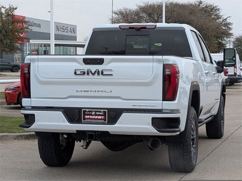 New 2026 GMC Sierra 2500 Denali Ultimate image 4