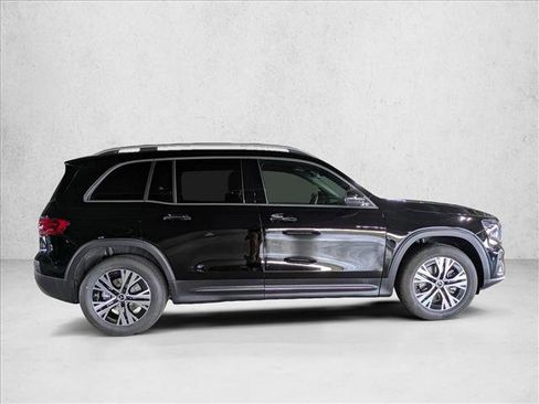 Certified 2025 Mercedes-Benz GLB 250 image 7