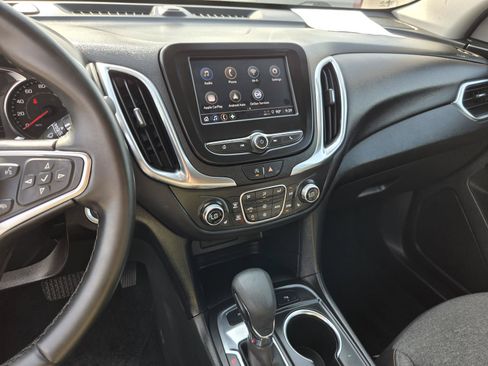 Used 2024 Chevrolet Equinox LT AWD/4WD image 20
