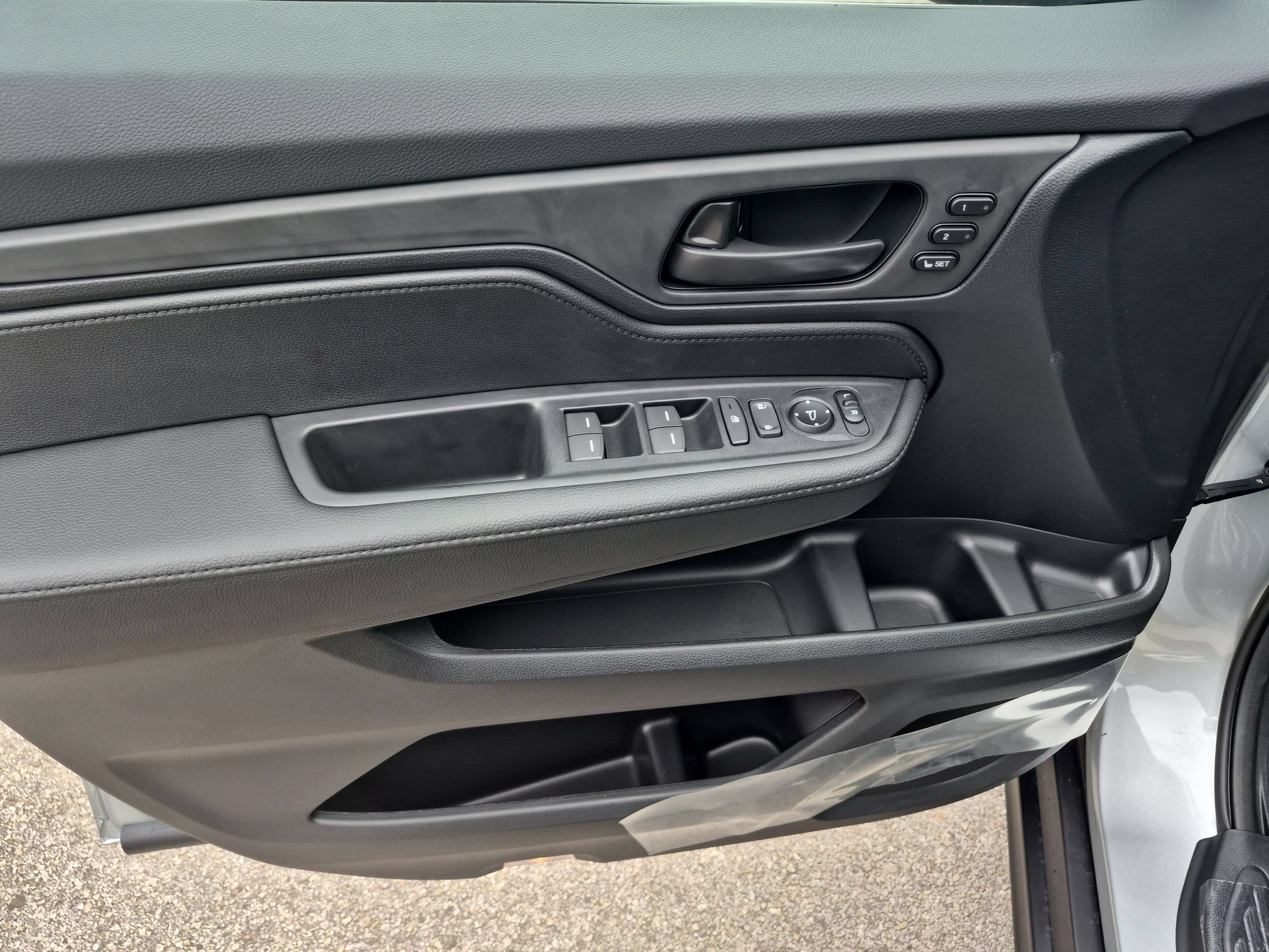 New 2027 Honda Odyssey EX-L image 10