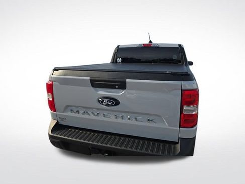 Used 2025 Ford Maverick XLT w/ XLT Luxury Package AWD/4WD image 4