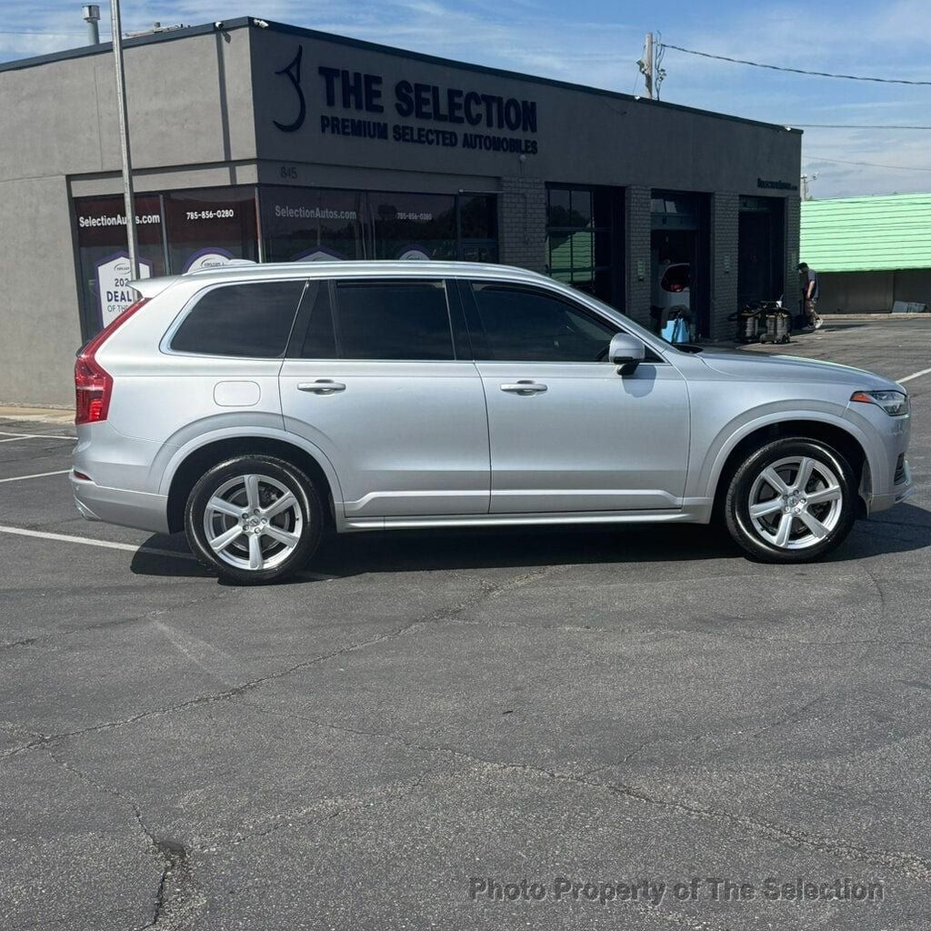 Used 2020 Volvo XC90 T6 Momentum AWD/4WD image 15