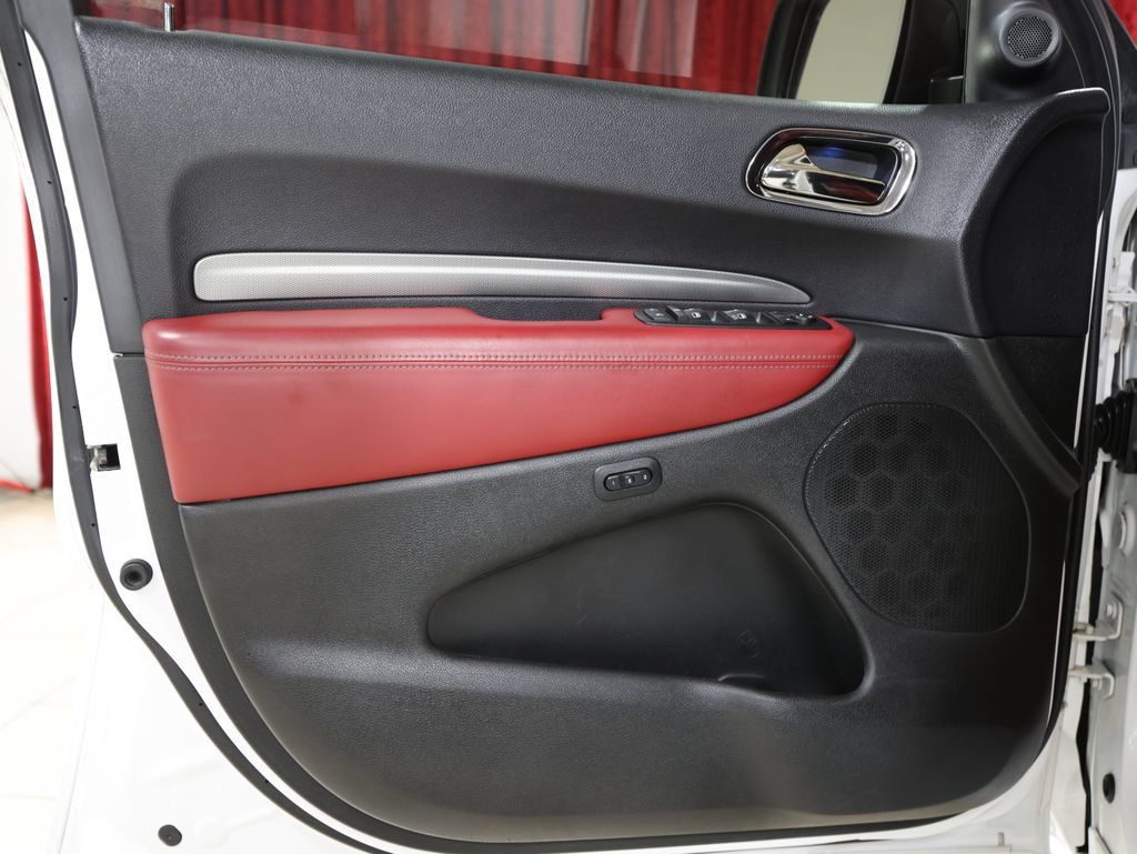 Used 2019 Dodge Durango R/T w/ Blacktop Package AWD/4WD image 11