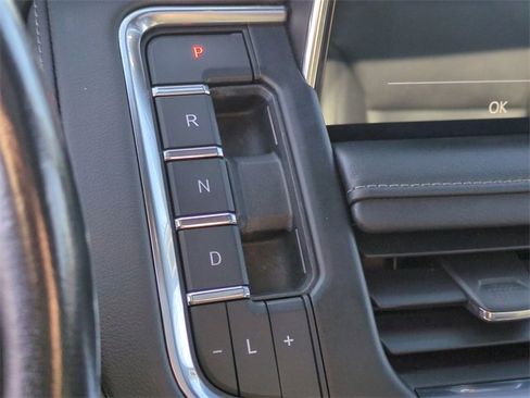 Used 2021 Chevrolet Tahoe Z71 w/ Z71 Signature Package image 20