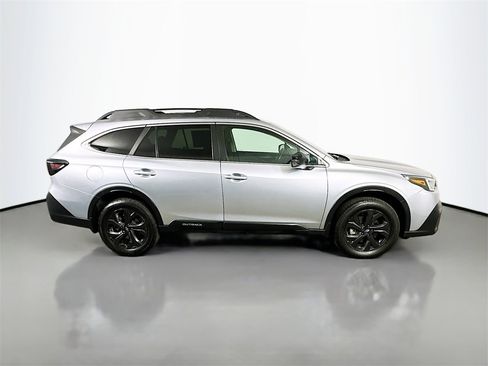 Used 2021 Subaru Outback Onyx Edition XT w/ Popular Package #2 image 7
