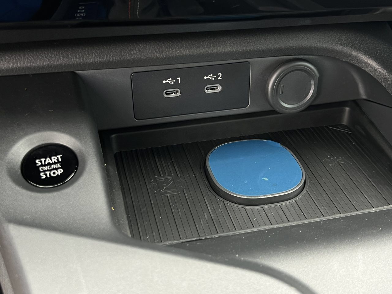 New 2027 Nissan Sentra SR w/ Floor Mat Package FWD image 12