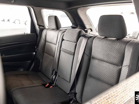 Used 2020 Jeep Grand Cherokee Laredo image 29