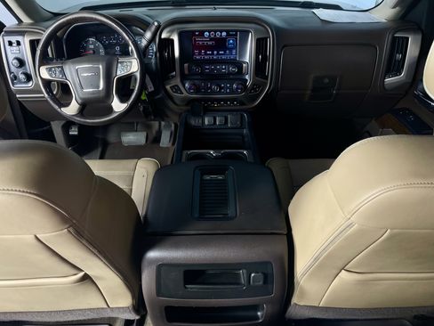 Used 2018 GMC Sierra 1500 Denali w/ Denali Ultimate Package AWD/4WD image 21